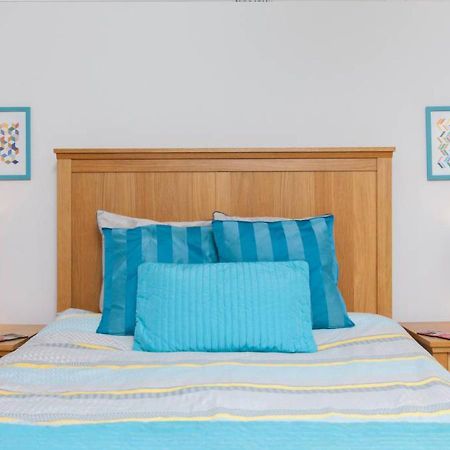 Bright And Modern Causewayside Apartment エディンバラ エクステリア 写真