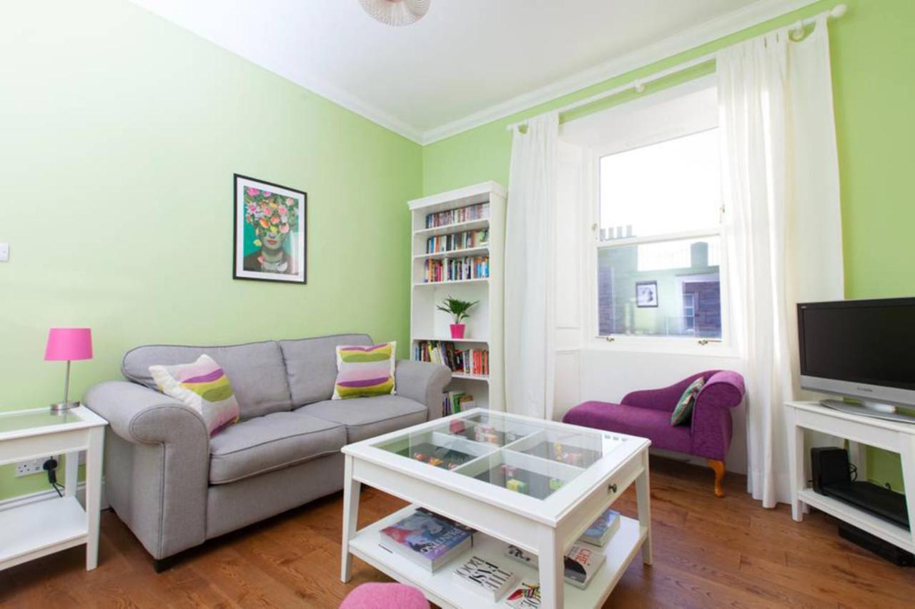 Bright And Modern Causewayside Apartment エディンバラ エクステリア 写真