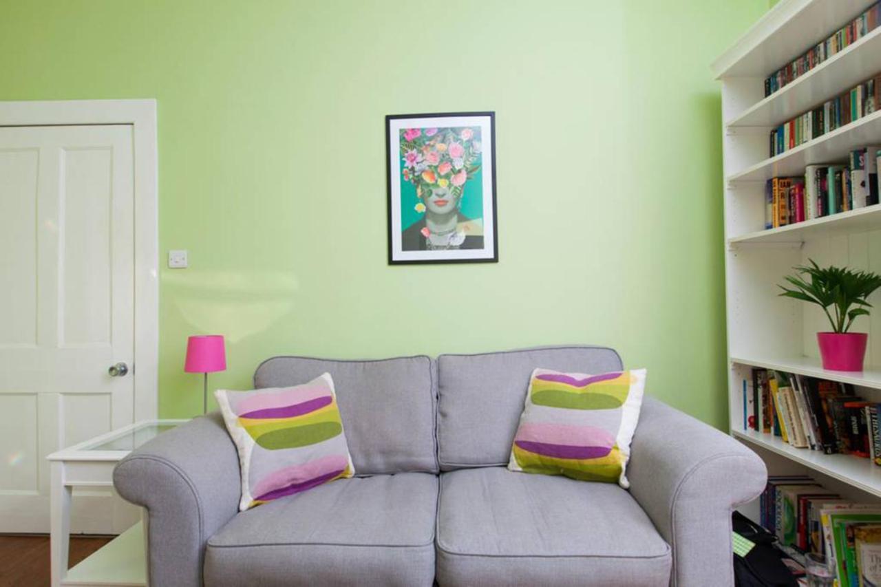 Bright And Modern Causewayside Apartment エディンバラ エクステリア 写真