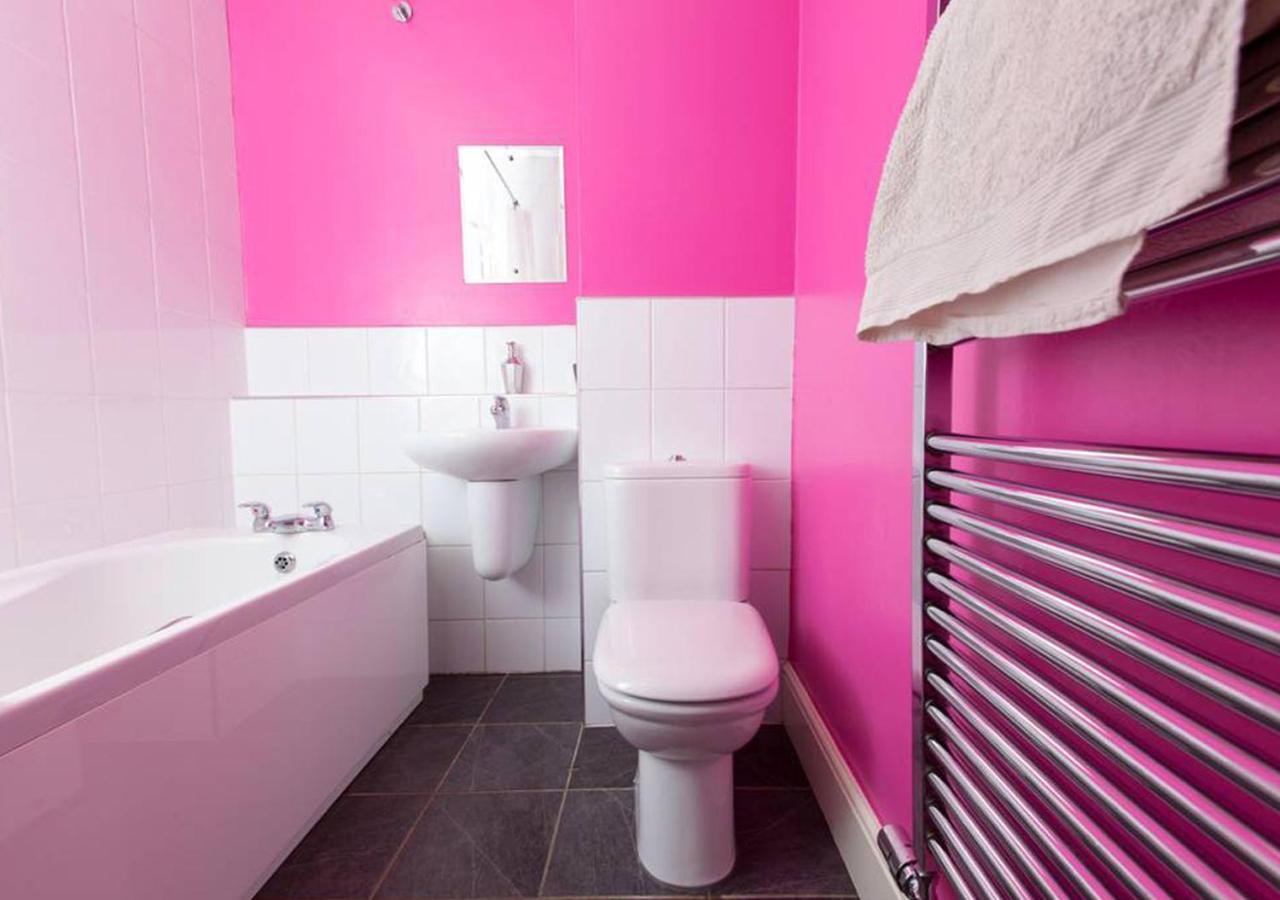 Bright And Modern Causewayside Apartment エディンバラ エクステリア 写真
