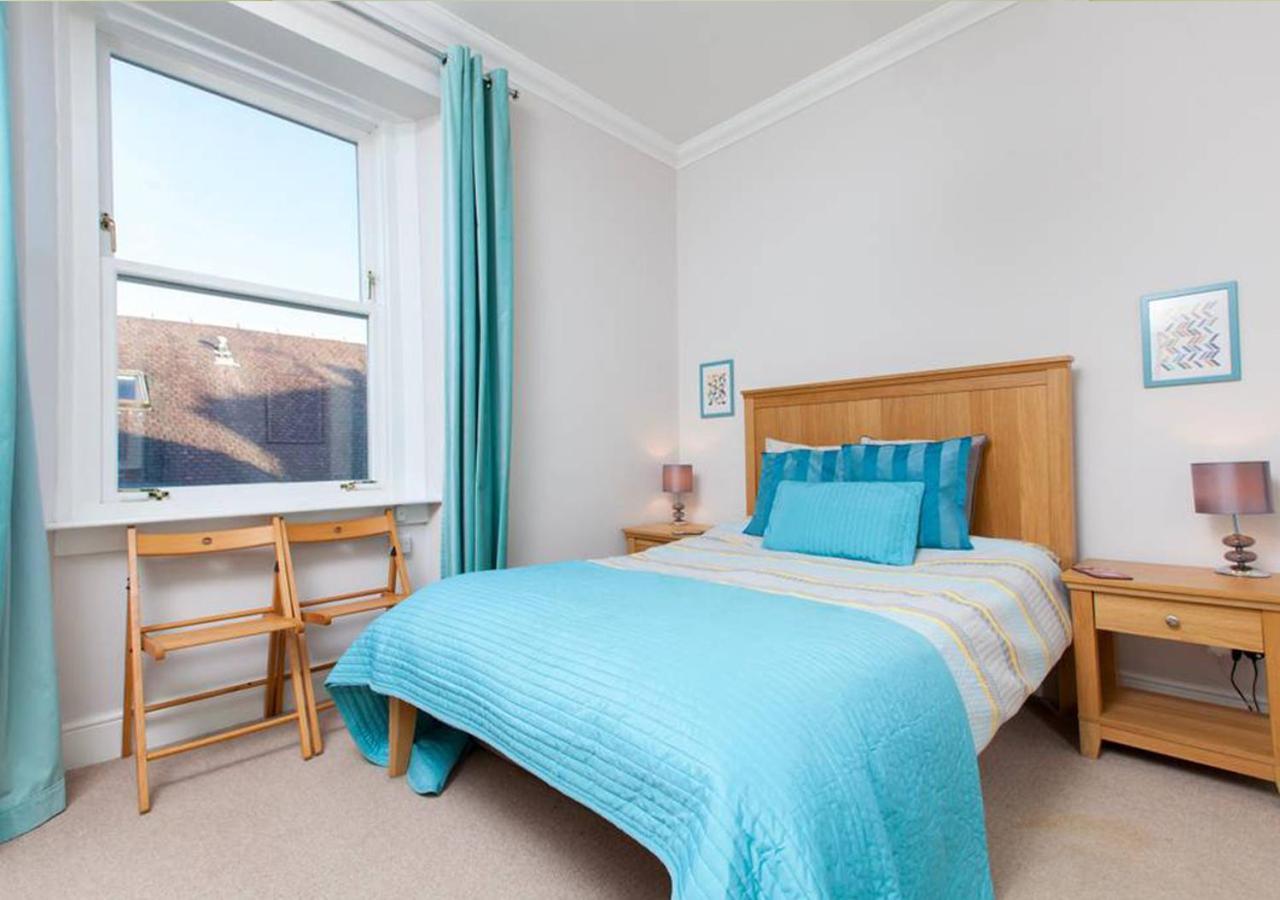 Bright And Modern Causewayside Apartment エディンバラ エクステリア 写真
